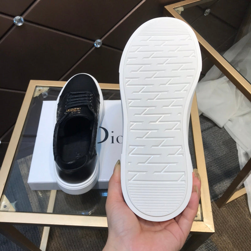 DIOR